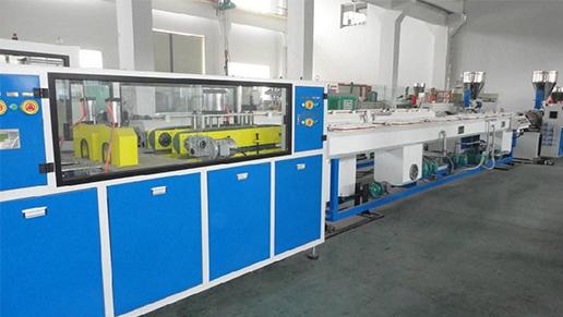 PE管道生產線規格從外徑25-外徑200 PE管道生產線規格從外徑25-外徑200